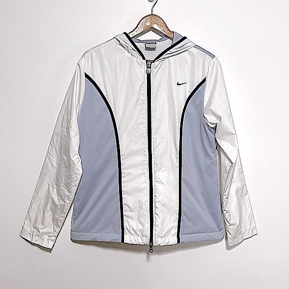 Nike Jackets & Blazers - Nike Windbreaker women’s size large